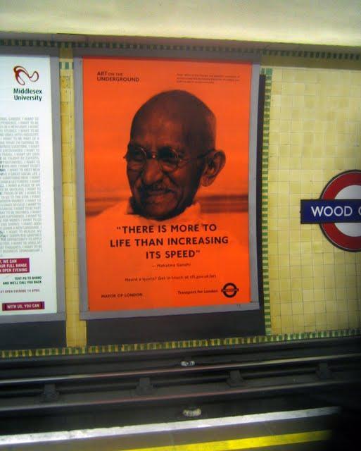 ghandi-tren-de-londres-lema